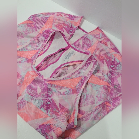 IVIVVA GIRL BY LULULEMON Tank Size 12 - Picture 7 of 12